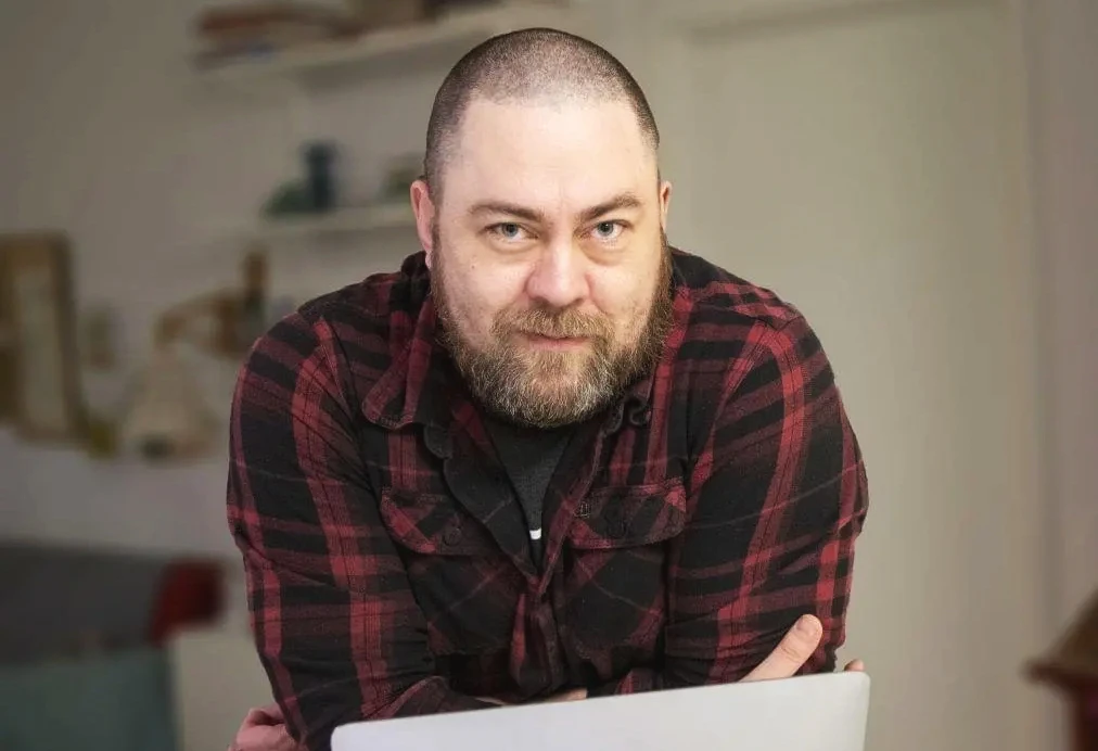Marcus Österberg på hemmakontoret Marcus Österberg på hemmakontoret